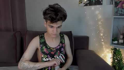 Willie online show from September 2025 05:34:01 AM