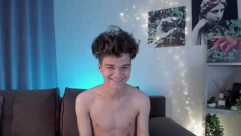 Willie online show from October 2025 05:21:02 AM