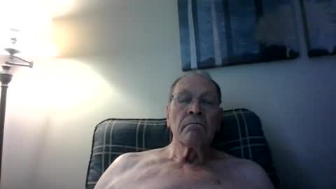 Snapshot of willnedoher chatting on April 2026 12:21:01 PM Willhedoher online show from April 2026 12:21:01 PM