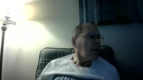 Snapshot of willnedoher chatting on May 2026 12:21:01 PM Willhedoher online show from May 2026 12:21:01 PM