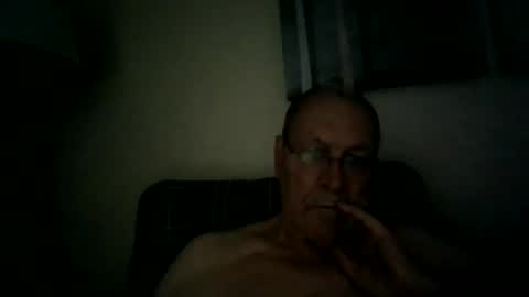 Snapshot of willnedoher chatting on May 2026 12:04:02 PM Willhedoher online show from May 2026 12:04:02 PM