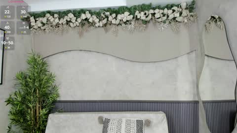 Snapshot of willow_hendrix chatting on December 2024 11:50:02 AM Ms Willow online show from December 2024 11:50:02 AM