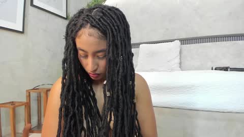 Snapshot of willow_hendrix chatting on January 2025 05:26:02 PM Ms Willow online show from January 2025 05:26:02 PM