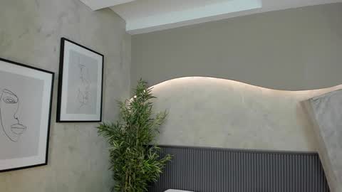 Snapshot of willow_hendrix chatting on February 2025 03:00:01 PM Ms Willow online show from February 2025 03:00:01 PM