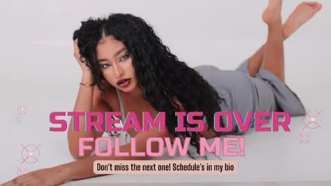 Snapshot of willow_hendrix chatting on February 2025 05:21:01 PM Ms Willow online show from February 2025 05:21:01 PM