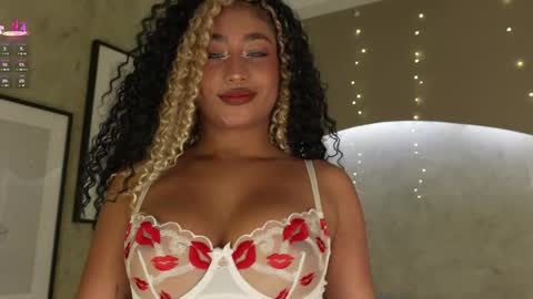 Snapshot of willow_hendrix chatting on April 2026 11:10:01 AM Ms Willow online show from April 2026 11:10:01 AM