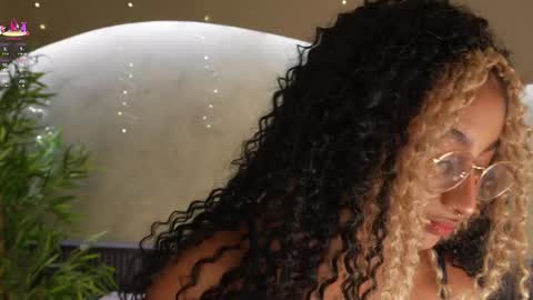 Snapshot of willow_hendrix chatting on April 2026 11:04:02 AM Ms Willow online show from April 2026 11:04:02 AM