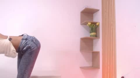 luna online show from April 2026 01:45:01 PM