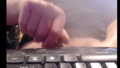 Snapshot of willowstick chatting on December 2024 04:12:01 AM DrainMyBalls online show from December 2024 04:12:01 AM