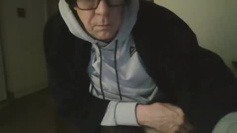 Snapshot of willtie26 chatting on December 2024 02:45:02 AM willtie26 online show from December 2024 02:45:02 AM