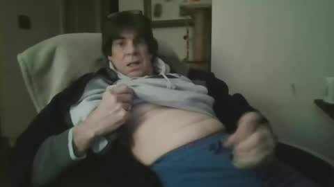 Snapshot of willtie26 chatting on January 2025 04:39:02 AM willtie26 online show from January 2025 04:39:02 AM