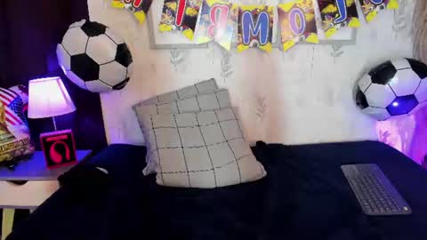 Snapshot of willy_diamond chatting on June 2026 09:14:02 PM Willy Diamond online show from June 2026 09:14:02 PM