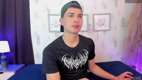Snapshot of willy_diamond chatting on July 2026 08:36:02 PM Willy Diamond online show from July 2026 08:36:02 PM