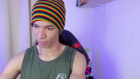 Snapshot of willy_veins chatting on November 2025 10:04:02 AM willy_veins online show from November 2025 10:04:02 AM