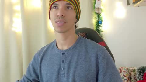 Snapshot of willy_veins chatting on January 2026 05:26:01 PM willy_veins online show from January 2026 05:26:01 PM