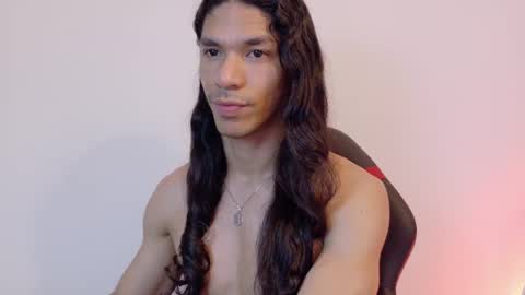 willy_veins online show from May 2026 05:01:02 AM