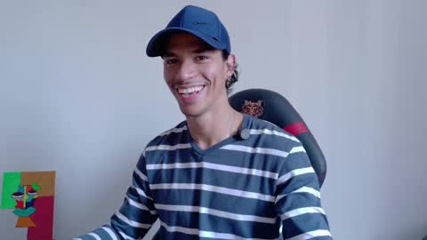 Snapshot of willy_veins chatting on May 2026 03:16:01 PM willy_veins online show from May 2026 03:16:01 PM