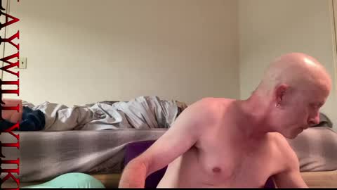 Snapshot of willylikestoplay74 chatting on June 2026 01:54:01 AM Twisted Will online show from June 2026 01:54:01 AM