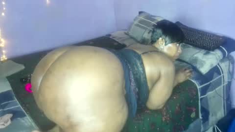 Snapshot of wilmaassylum chatting on October 2025 06:14:02 AM wilmaassylum online show from October 2025 06:14:02 AM