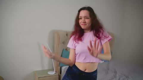 Snapshot of wilmavitanza chatting on September 2025 04:35:02 AM for u Alise online show from September 2025 04:35:02 AM