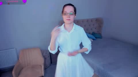 Snapshot of wilmavitanza chatting on October 2025 07:12:02 AM for u Alise online show from October 2025 07:12:02 AM