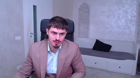 Snapshot of wilsonjules chatting on January 2025 04:50:02 PM WilsonJules online show from January 2025 04:50:02 PM