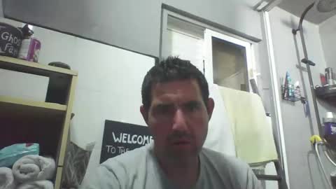 windowpane online show from October 2025 08:09:02 PM