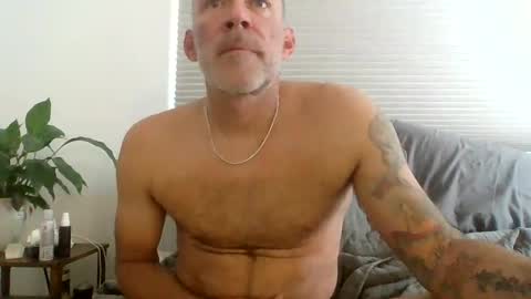 wingnutt765733 online show from March 2025 11:11:01 PM