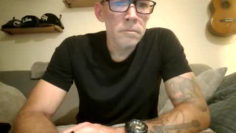 wingnutt765733 online show from December 2025 06:07:02 AM