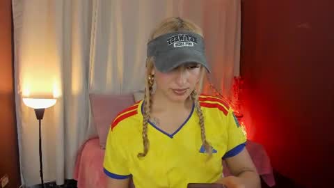 Wini Fer online show from June 2026 06:57:02 PM