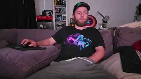 winter117 online show from November 2025 12:10:02 AM