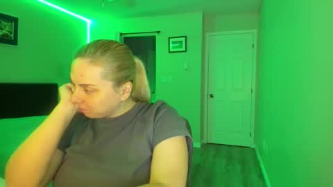 Winter Miracle online show from November 2025 01:17:01 AM