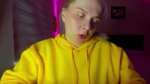 Snapshot of winter_miracle chatting on February 2026 06:34:02 AM Winter Miracle online show from February 2026 06:34:02 AM