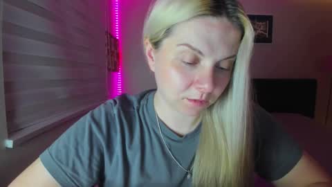 Snapshot of winter_miracle chatting on March 2026 08:26:33 AM Winter Miracle online show from March 2026 08:26:33 AM