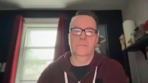 Snapshot of wintyr chatting on October 2025 03:45:01 PM wintyr online show from October 2025 03:45:01 PM