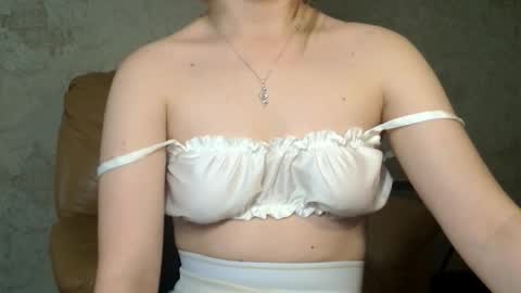 Snapshot of wira_witch chatting on October 2025 12:03:02 PM wira_witch online show from October 2025 12:03:02 PM