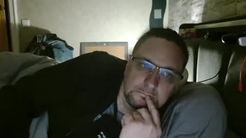 Snapshot of wirzwei8883 chatting on February 2026 08:43:01 PM Dirty online show from February 2026 08:43:01 PM