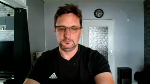 Snapshot of wirzwei8883 chatting on June 2026 01:33:01 PM Dirty online show from June 2026 01:33:01 PM