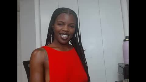 Snapshot of wishhwashy22 chatting on May 2026 05:25:03 AM Chanel online show from May 2026 05:25:03 AM