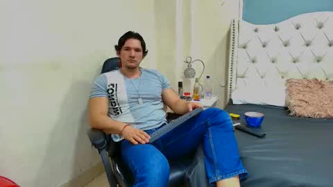 Snapshot of wiston_cox chatting on February 2026 01:51:01 PM Wiston online show from February 2026 01:51:01 PM