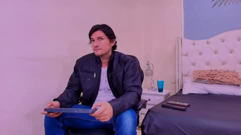 Snapshot of wiston_cox chatting on March 2026 01:39:01 PM Wiston online show from March 2026 01:39:01 PM