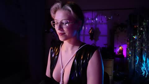 Goddess of two strapons  - Mr. long Don Mr. Pinky online show from February 2026 08:06:01 PM