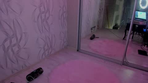 Nemo online show from December 2024 07:32:02 PM