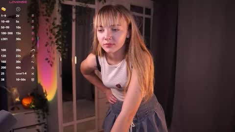 Hollis online show from October 2025 09:05:02 PM