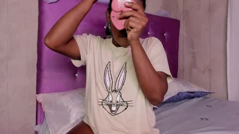 Snapshot of wizycandy_1 chatting on April 2026 05:08:01 AM Wiz and Candy online show from April 2026 05:08:01 AM