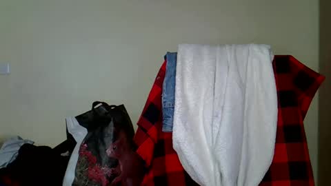 girlie o online show from January 2025 05:49:01 PM