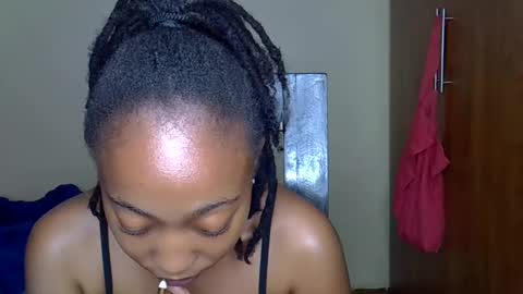 girlie o online show from January 2025 11:56:02 PM