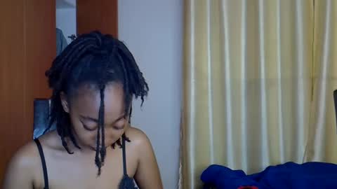 girlie o online show from February 2025 12:30:01 AM