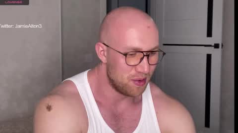 Wlademar online show from October 2025 10:36:02 AM