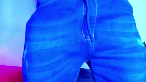  W O L F  online show from February 2026 11:18:01 AM